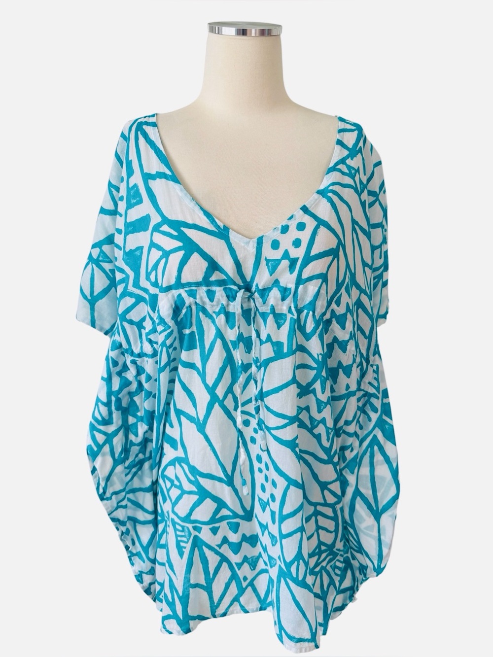 ECHO New York Teal White Cover-Up